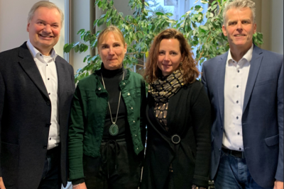 von links nach rechts: Bürgermeister Karsten Fehr,  Claudia Glos, Sonja Klewitz, Jörg Harperath
